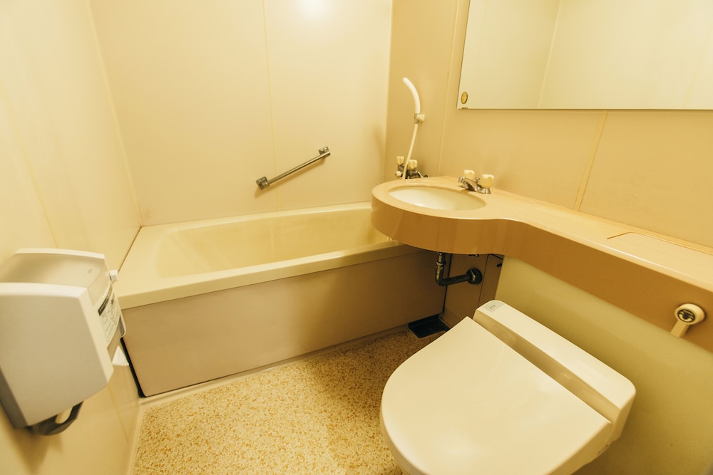 和洋室 (バス付) 禁煙 バスルーム0 | 亀の井ホテル 柳川