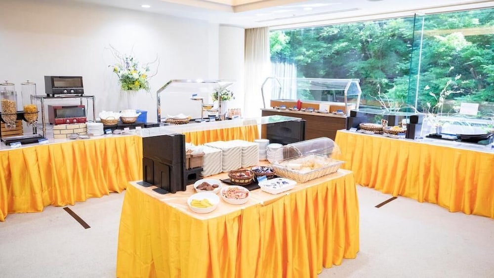 レストラン1 | 鴨川カントリーホテル