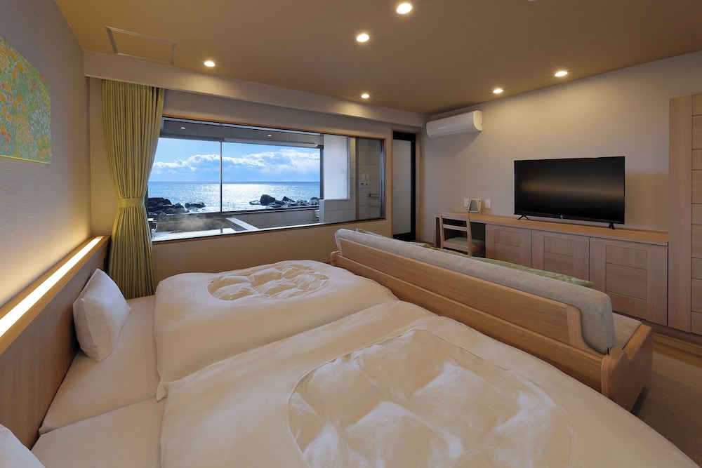 トリプルルーム 客室1 | 季粋の宿 紋屋