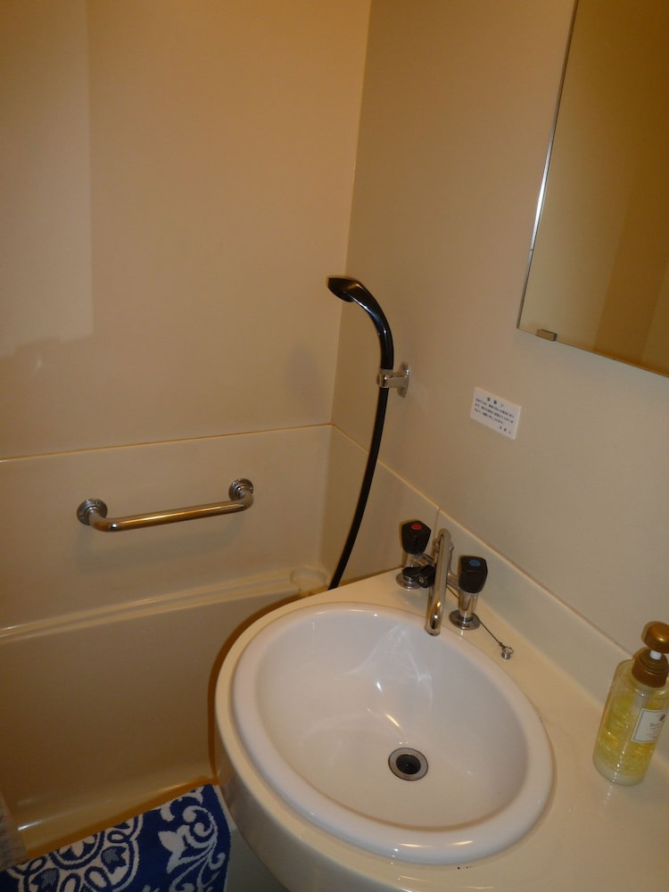 ツインルーム バスルーム0 | ホテル志賀サンバレー