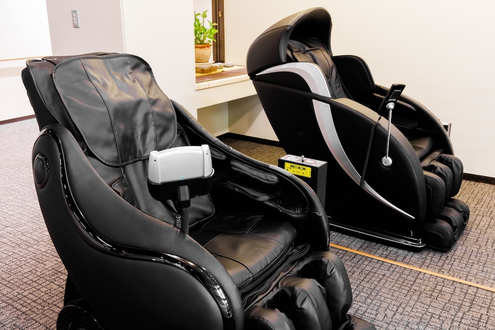 マッサージ1 | 亀の井ホテル 大和平群