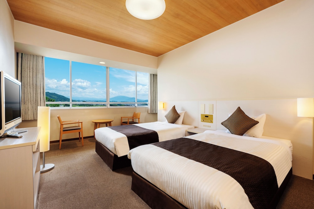 スタンダード ツインルーム 禁煙 | 亀の井ホテル 大和平群