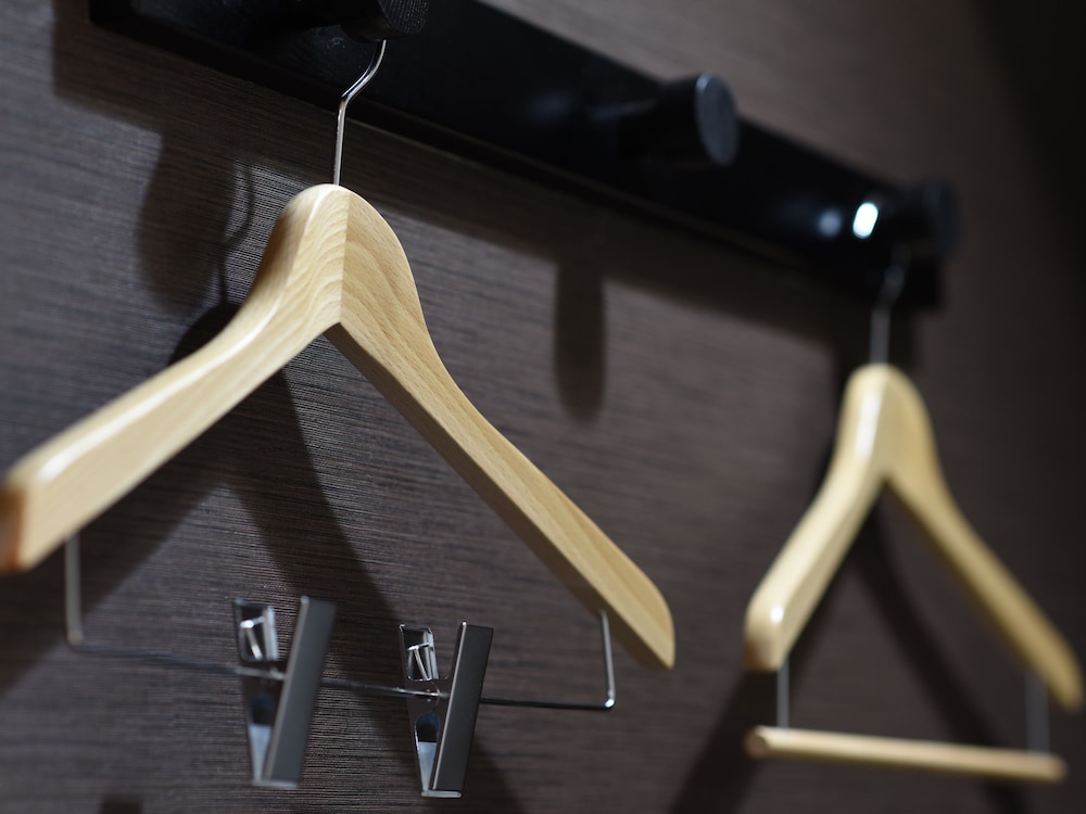 シングルルームB 禁煙 (ベッド幅120cm) 客室2 | Rホテルズイン北海道旭川