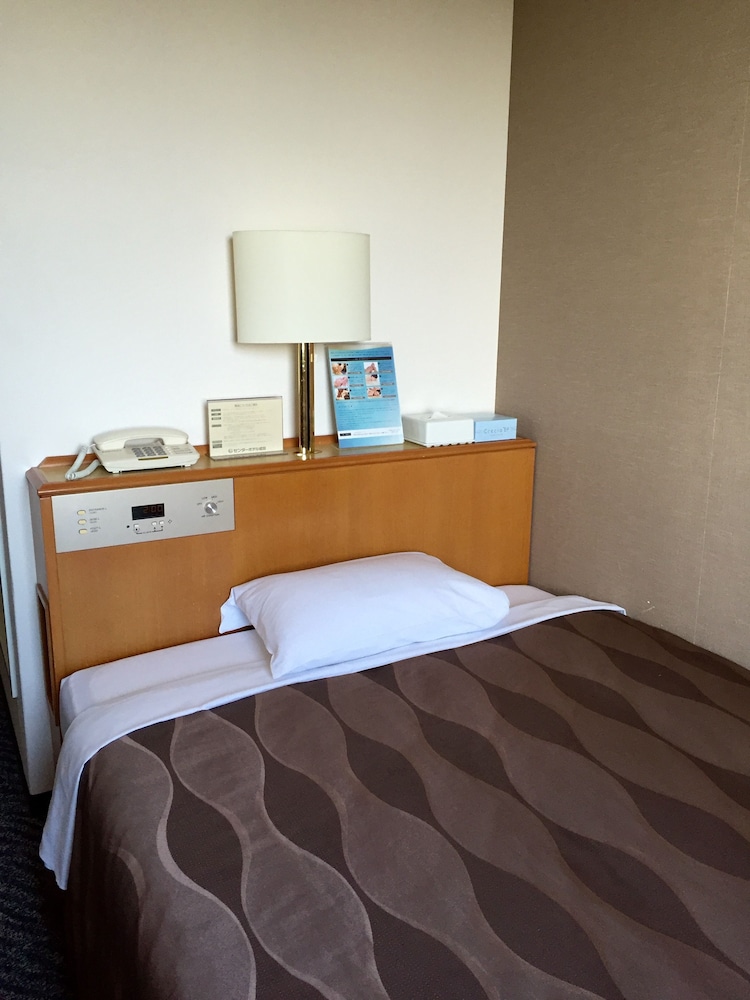 セミダブルルーム 大人2名用 禁煙 客室1 | センターホテル成田 1