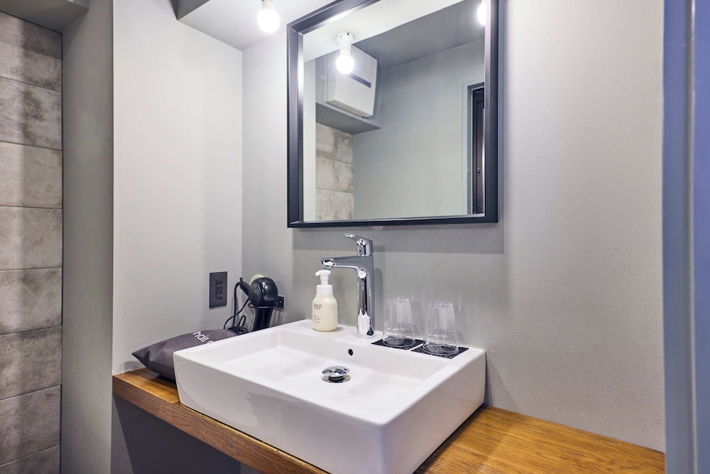 ジュニア スイート 禁煙 バスルーム1 | Hotel Vintage 東京 築地