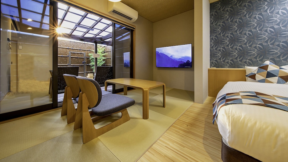 和洋室 露天風呂付 客室19 | 高千穂 離れの宿 神隠れ