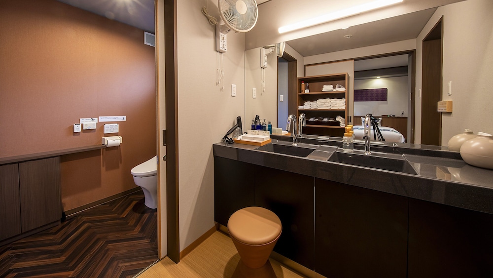 和洋室 露天風呂付 客室18 | 高千穂 離れの宿 神隠れ