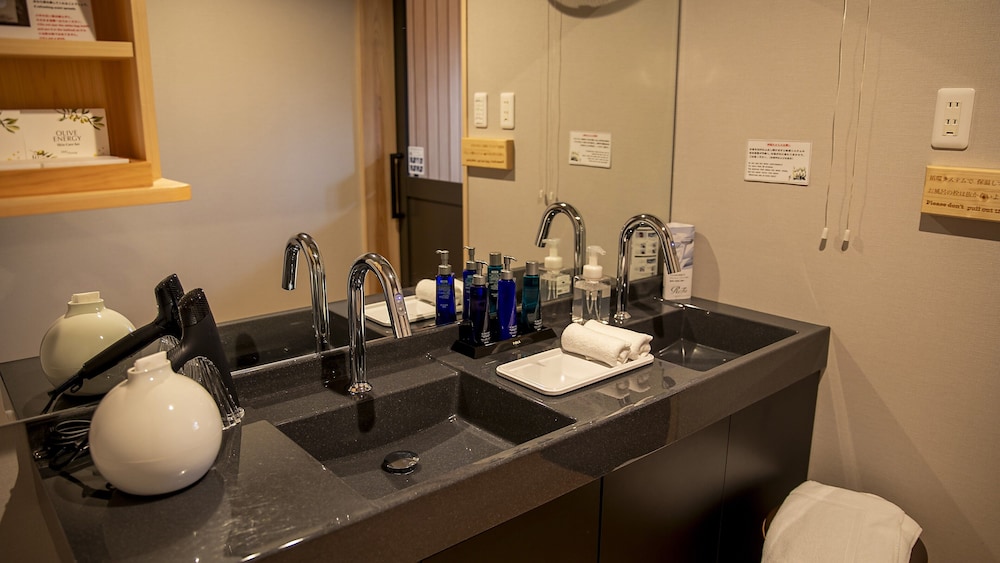 和洋室 露天風呂付 客室21 | 高千穂 離れの宿 神隠れ