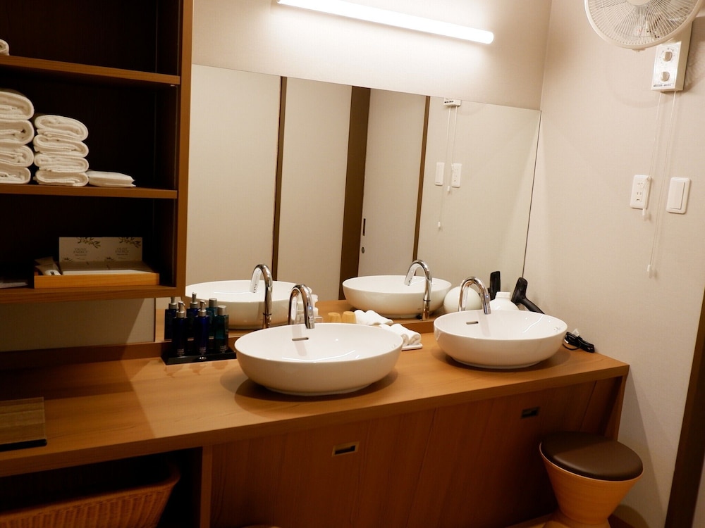 和洋室 露天風呂付 客室9 | 高千穂 離れの宿 神隠れ