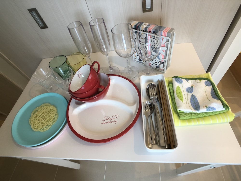 2F客室 KEI (2シングルベッド) 客室の設備とサービス1 | La Krasse 墨田