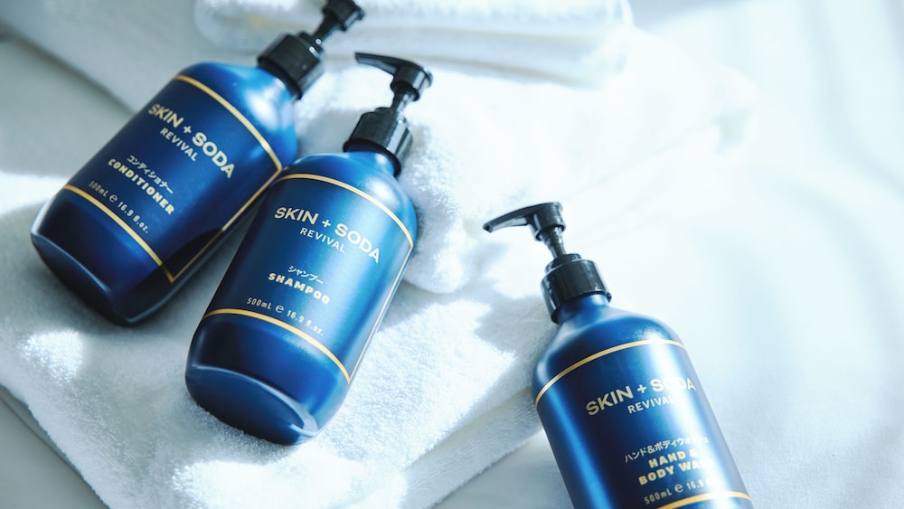 スタンダード ルーム バスルーム3 | ガーナーホテル 大阪本町御堂筋 by IHG