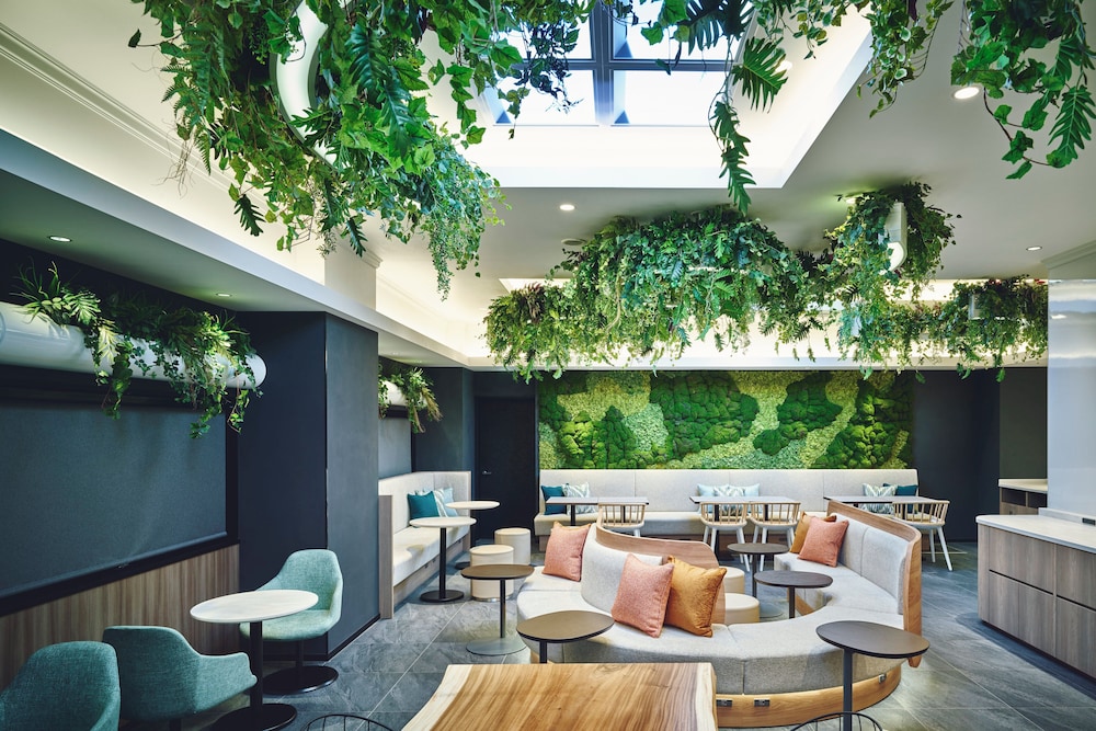 Garner Hotel 大阪本町北船場 by IHG