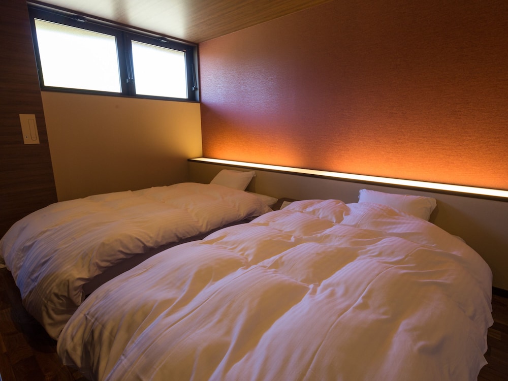 和洋室ツイン 44平米 [ツインベッド] 禁煙 客室1 | 旅館 善屋