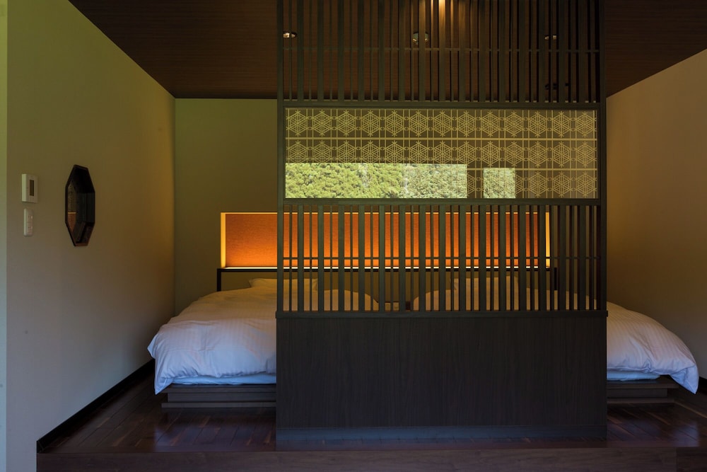 和洋室ツイン 46平米 [ツインベッド] 禁煙 客室2 | 旅館 善屋