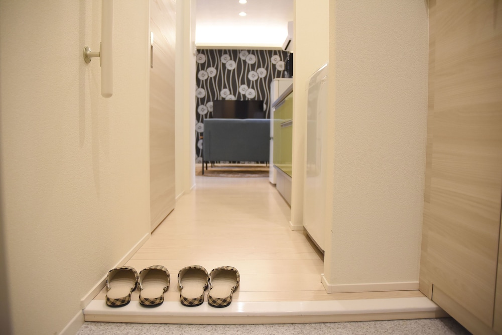 スタンダード202 禁煙 リビング エリア0 | Ambiera銅座