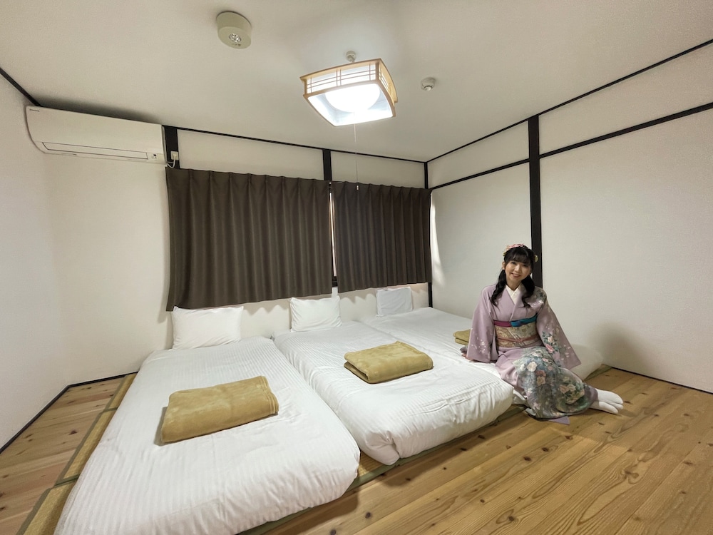 エコノミー タウンホーム 1 ベッドルーム 客室3 | ゲストハウス コネクション 烏丸五条