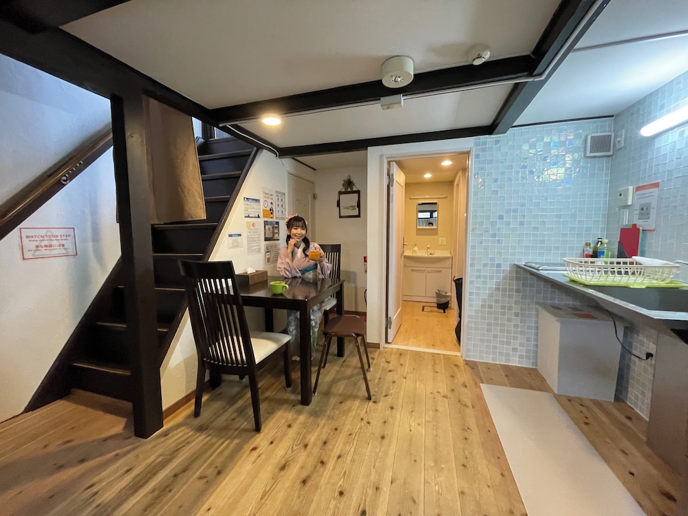 エコノミー タウンホーム 1 ベッドルーム 専用キッチン0 | ゲストハウス コネクション 烏丸五条