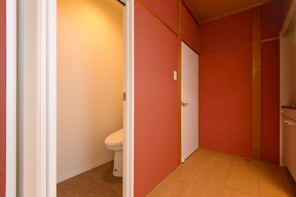 和室２階　専用バスルーム　 バスルーム0 | ゲストハウス 和んで