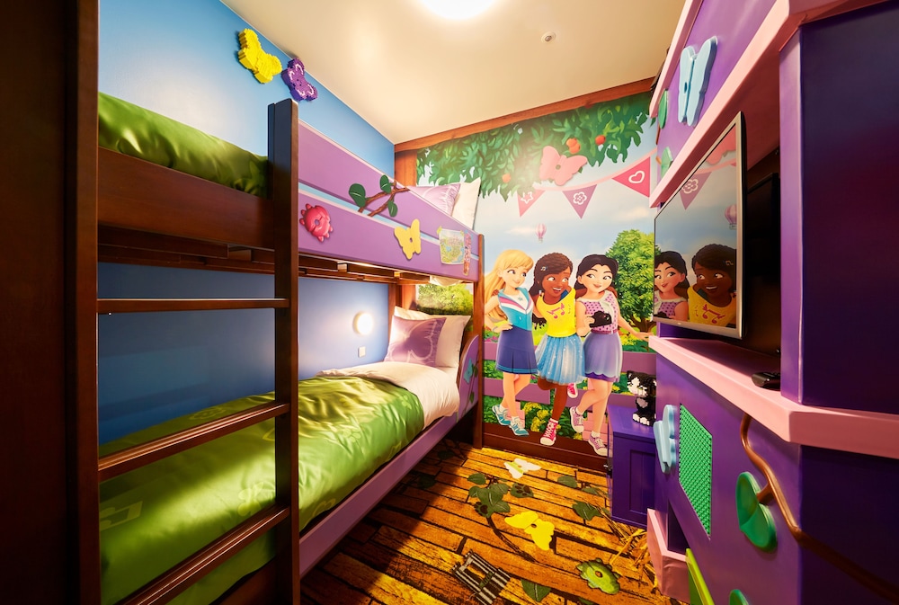 フレンズ プレミアム(4人部屋) 客室1 | レゴランド ジャパン ホテル