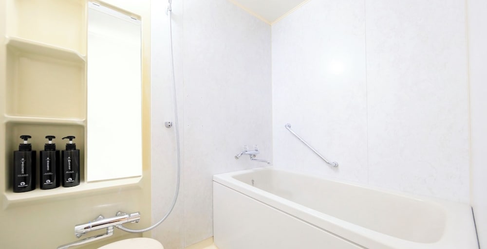 スーペリア ツインルーム シングルベッド 2 台 バスルーム0 | ヴィラ・ザ・クラブ軽井沢