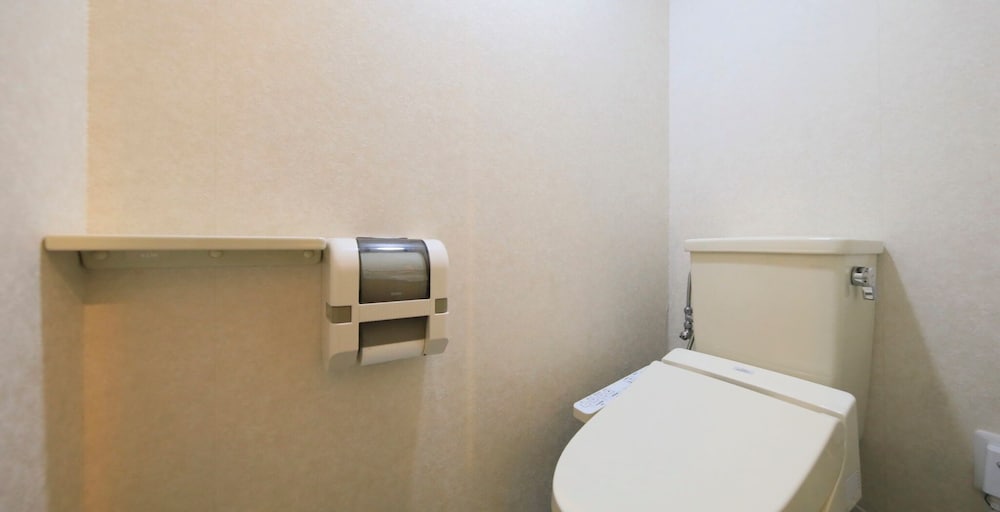 スーペリア ツインルーム シングルベッド 2 台 客室1 | ヴィラ・ザ・クラブ軽井沢