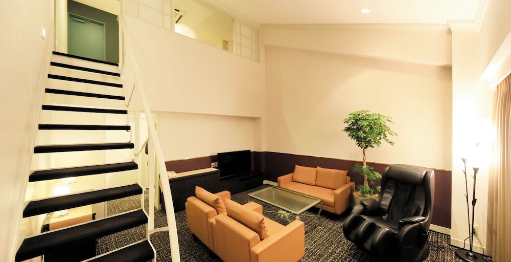 スーペリア ツインルーム シングルベッド 2 台 客室2 | ヴィラ・ザ・クラブ軽井沢