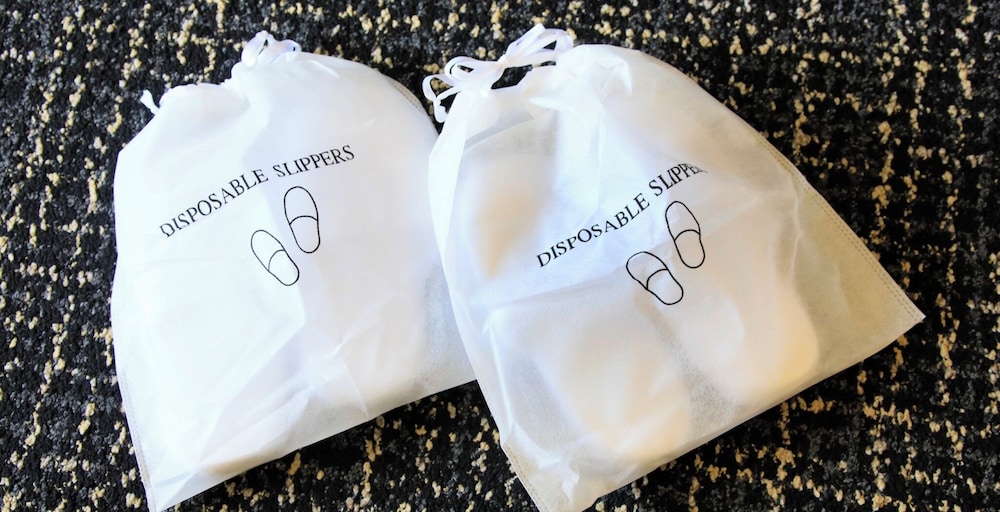 スーペリア ツインルーム シングルベッド 2 台 客室の設備とサービス2 | ヴィラ・ザ・クラブ軽井沢