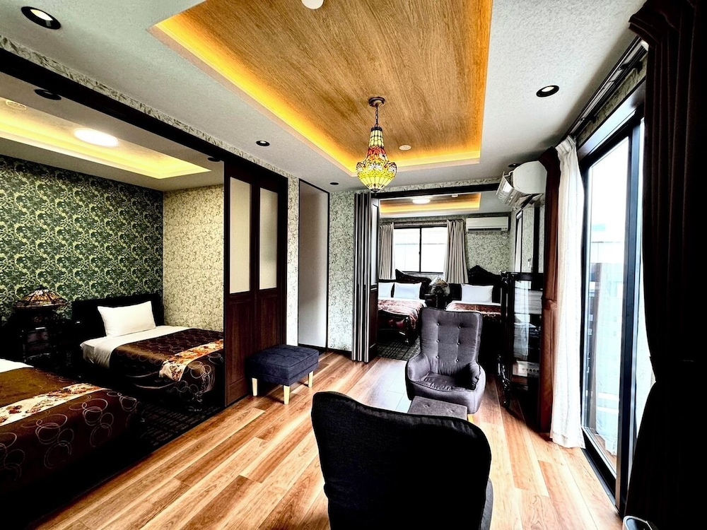 New annex館- 102 ラグジュアリー ファミリールーム 禁煙 ペット可 客室1 | 和モダンな温泉旅館 湯布院らんぷの宿