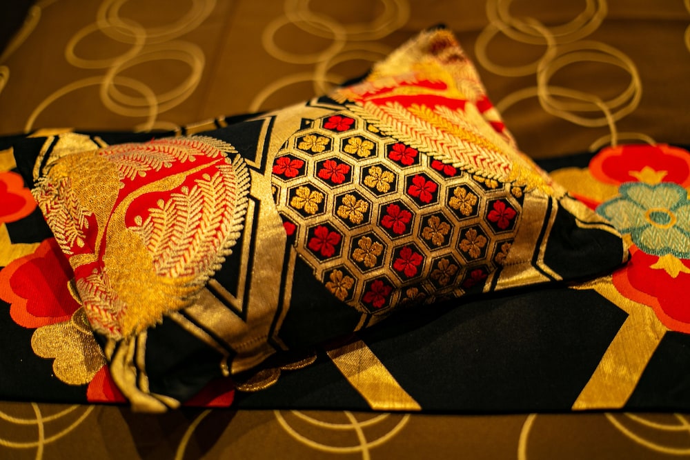 デラックス ツインルーム 新館TR20 ※ベジタリアンの食事変更はできません 客室2 | 和モダンな温泉旅館 湯布院らんぷの宿