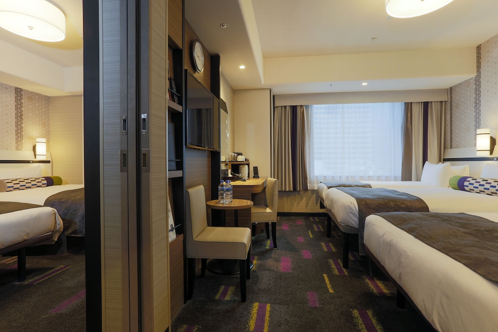 コネクティングルーム（禁煙）26平米 客室4 | ホテルモントレ　ル・フレール大阪