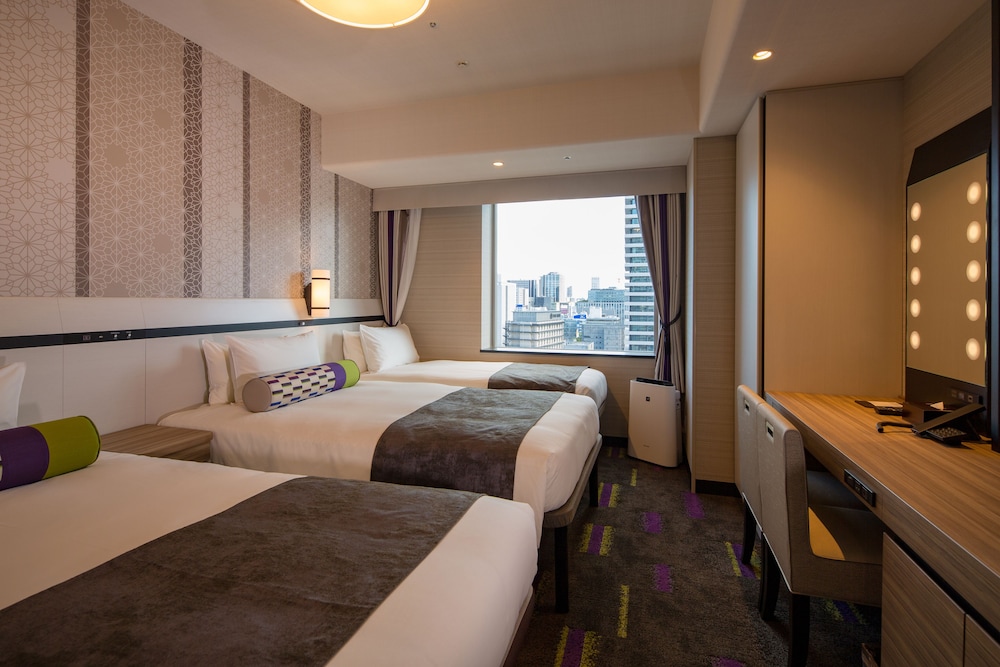 ツインルーム＋エキストラベッド（禁煙）22平米 客室1 | ホテルモントレ　ル・フレール大阪