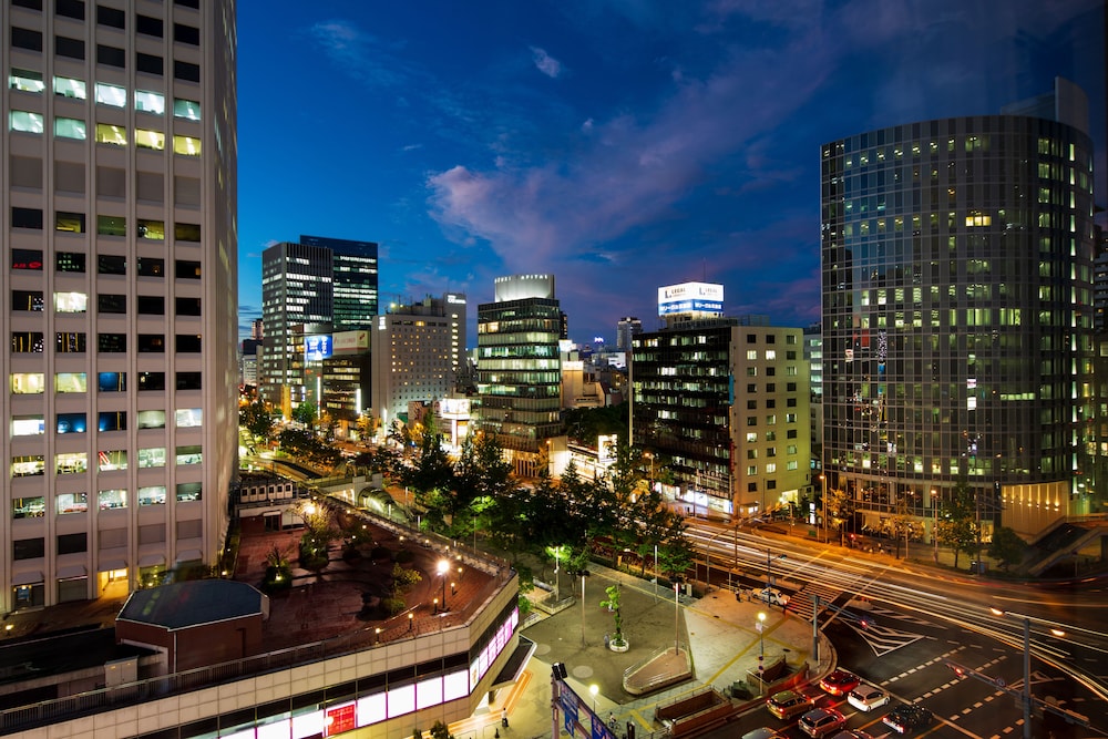 ダブルルーム（禁煙）19平米 施設からの眺望2 | ホテルモントレ　ル・フレール大阪