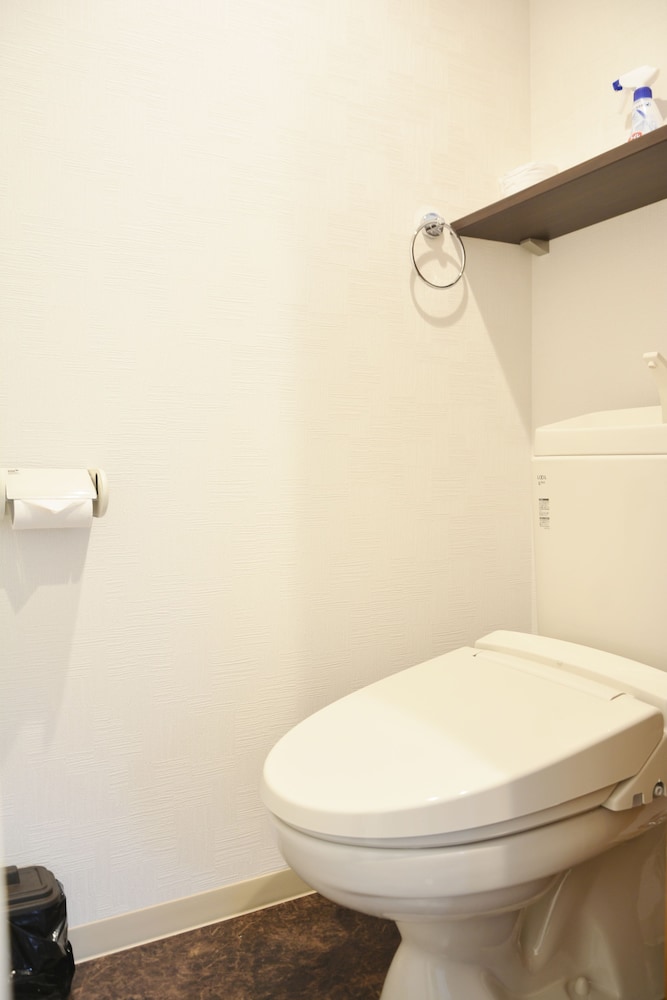 ツインルーム 客室11 | ザ ワンダー アット ステイ - 天下茶屋 -