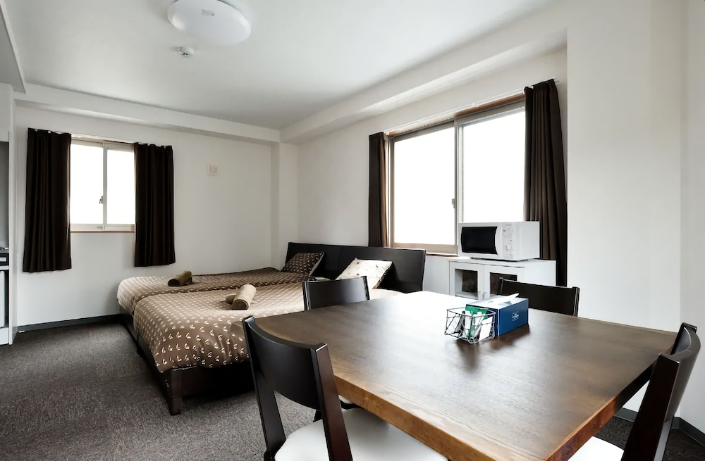 ツインルーム 客室8 | ザ ワンダー アット ステイ - 天下茶屋 -