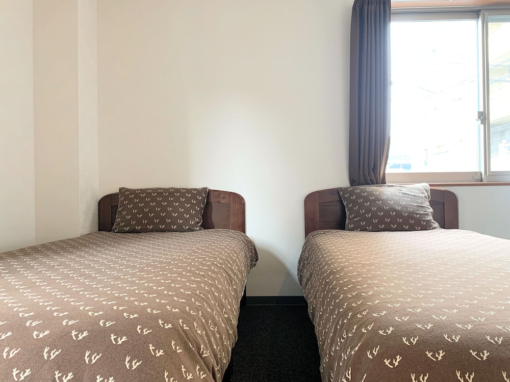 ツインルーム 客室15 | ザ ワンダー アット ステイ - 天下茶屋 -