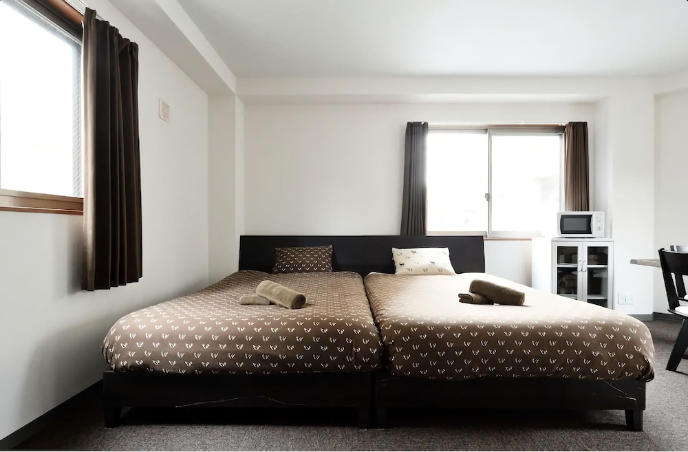 ツインルーム 客室5 | ザ ワンダー アット ステイ - 天下茶屋 -