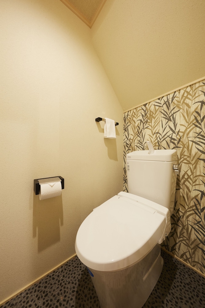 町屋 バスルーム3 | 鈴　宮川町　椿