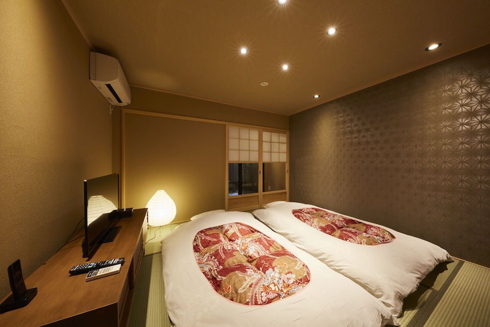 町屋 客室8 | 鈴　宮川町　椿