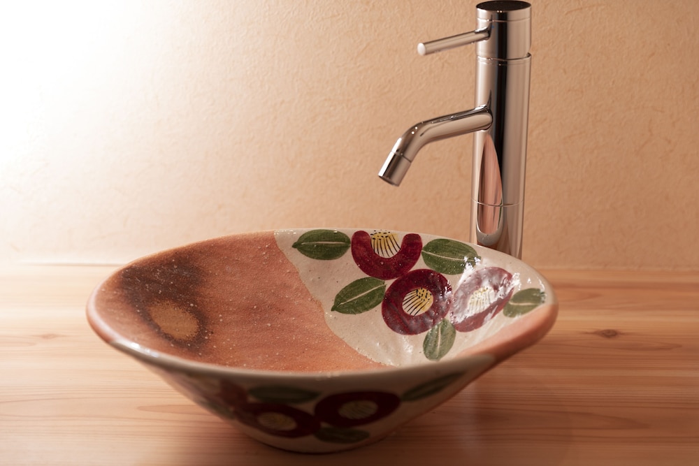 町屋 バスルームの設備1 | 鈴　宮川町　椿