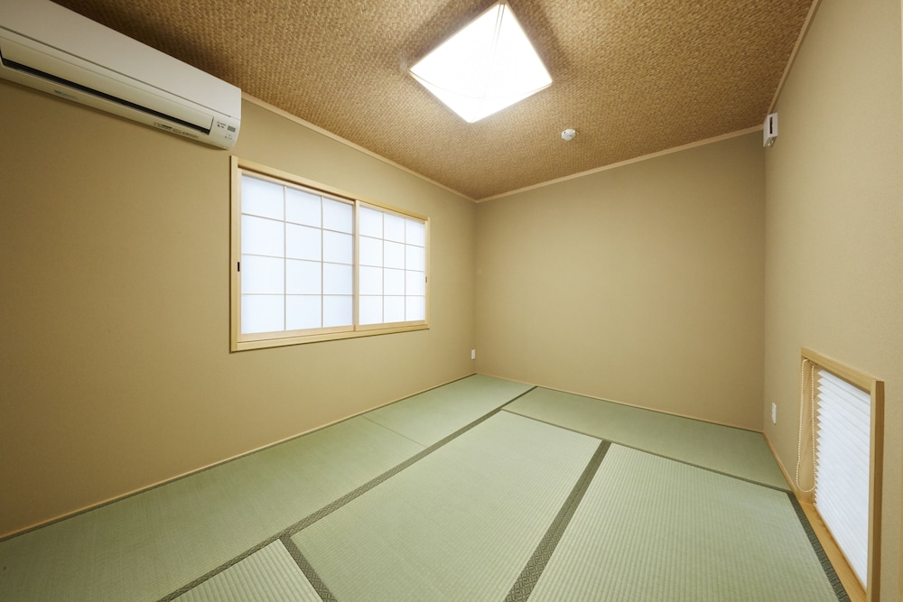 町屋 客室5 | 鈴　宮川町　椿