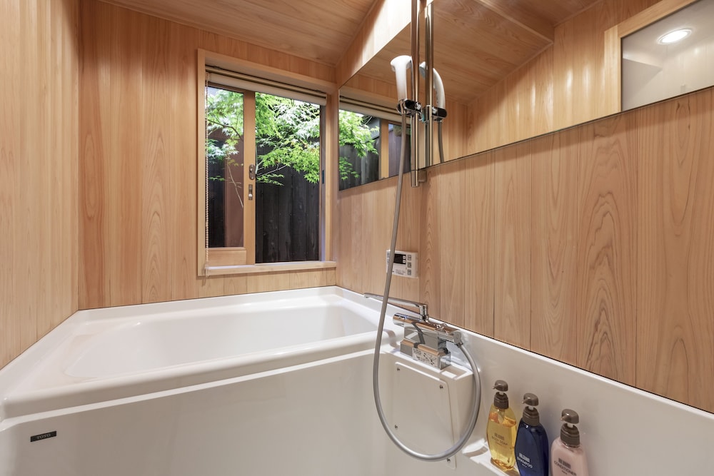 町屋 バスルーム4 | 鈴　万寿寺