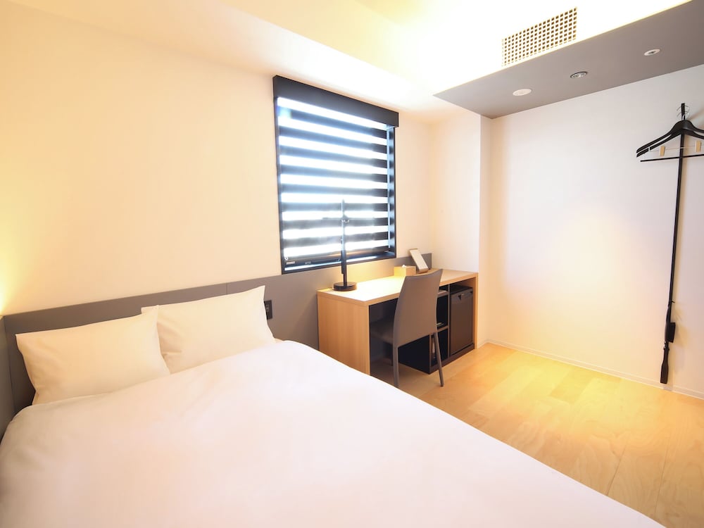 スタンダートセミダブル (禁煙) 客室2 | ホテル・アンドルームス名古屋栄