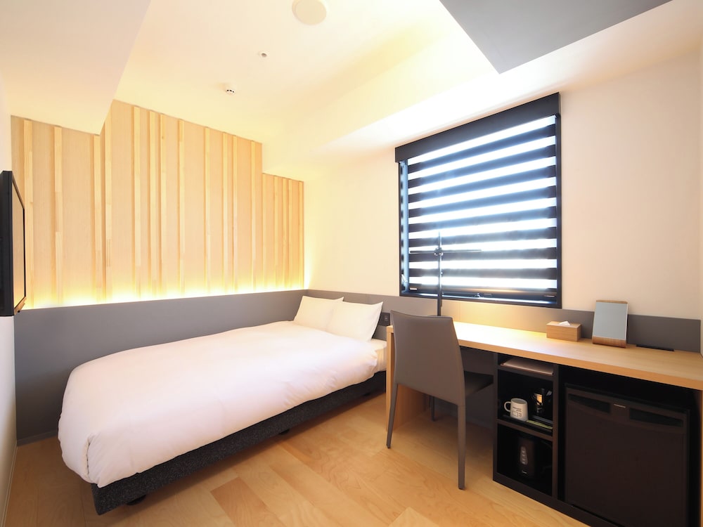 スタンダートセミダブル (禁煙) | ホテル・アンドルームス名古屋栄