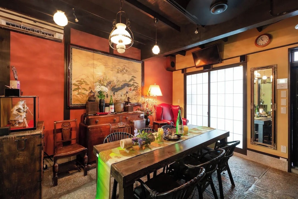 ロビーラウンジ1 | 京町家 椿庵 | 京町家 椿庵