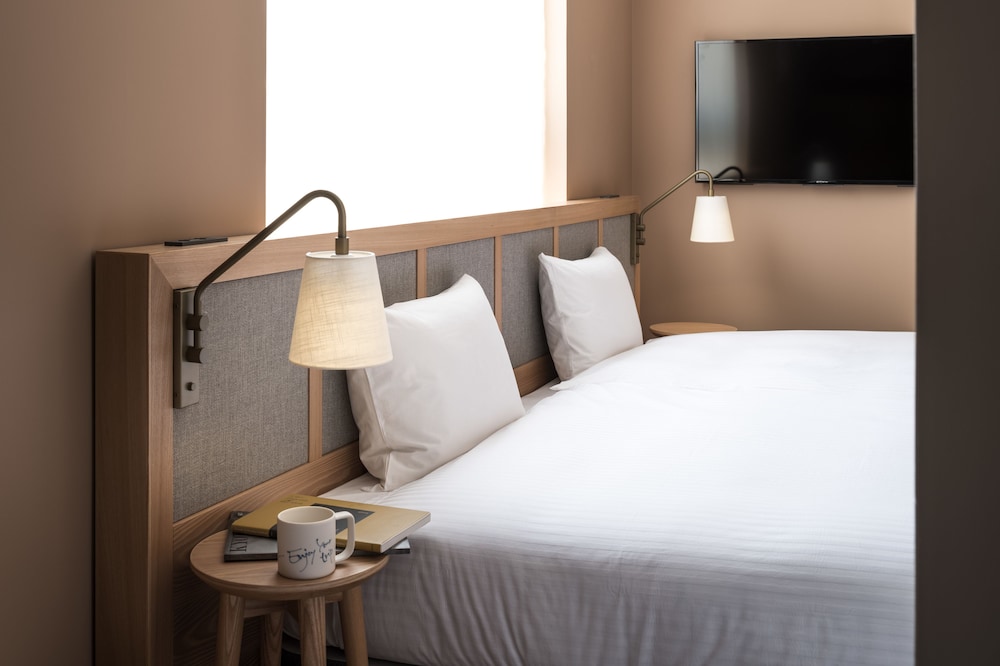 Moderate | RAKURO 京都 by THE SHARE HOTELS
