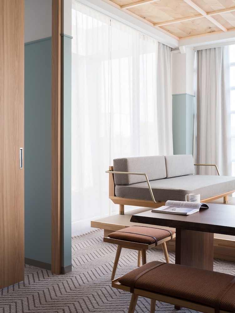 Junior Suite 客室2 | RAKURO 京都 by THE SHARE HOTELS