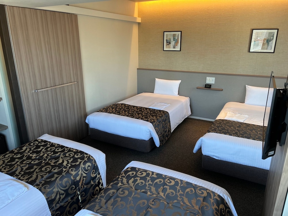 ファミリー ルーム 客室2 | ポルタ イン 弁天町