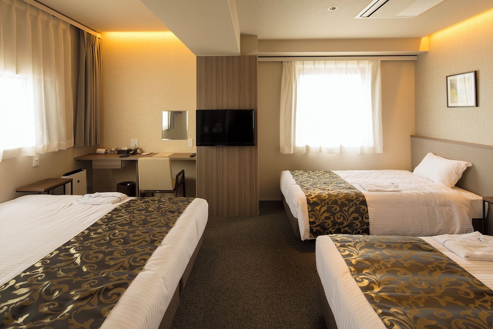 エコノミー トリプルルーム 客室2 | ポルタ イン 弁天町