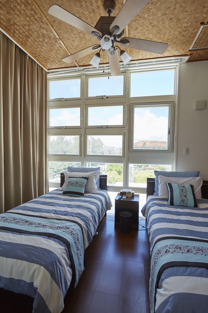 Made Ocean Front (Private Vacation Home) 客室2 | T&T VACATION RENTALS