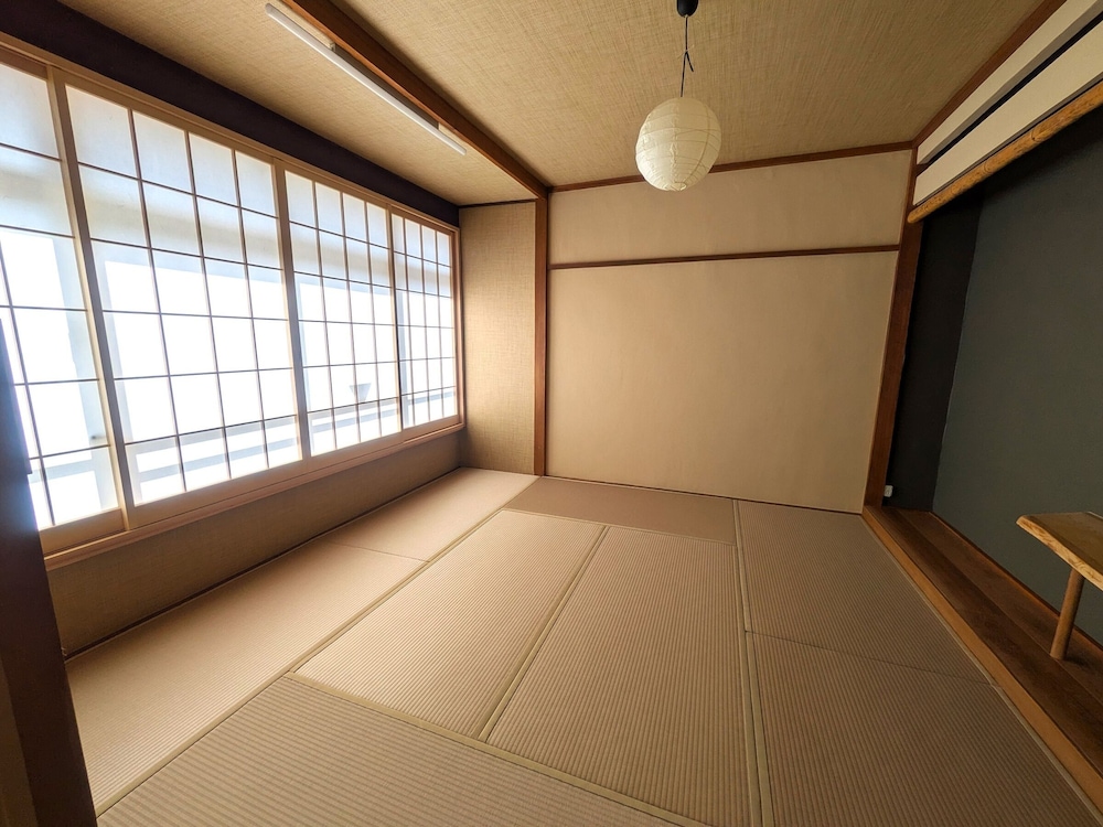 富士を望む10畳+8畳 二間和室/バストイレ付 禁煙 客室1 | 富士山眺望の宿 精進マウントホテル